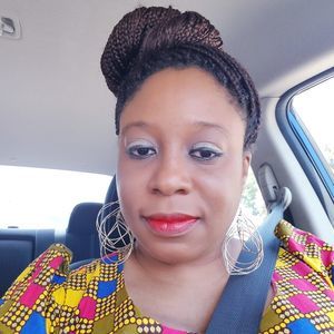 Meet your Posher, Ekomobong